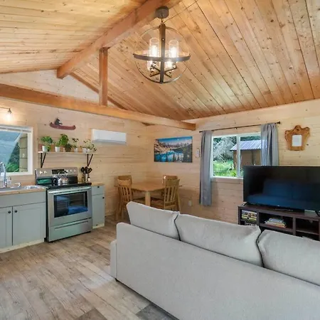 Cozy Cedar Cabin Steps Away From Mt. Rainier Ashford Exterior photo