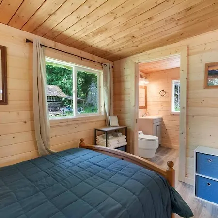 Cozy Cedar Cabin Steps Away From Mt. Rainier Ashford Exterior photo
