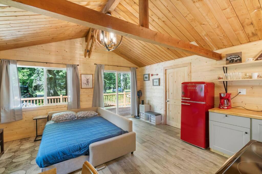 Holiday home Cozy Cedar Steps Away From Mt. Rainier Ashford