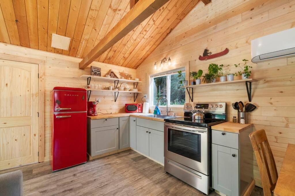 Holiday home Cozy Cedar Steps Away From Mt. Rainier Ashford